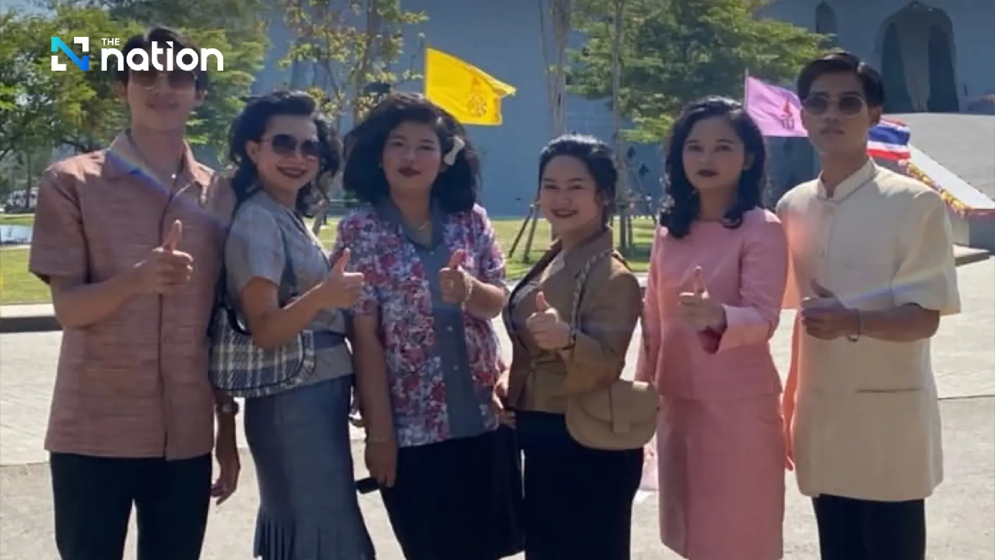 New viral job trend in Thailand: Relatives-for-hire for graduation ceremonies