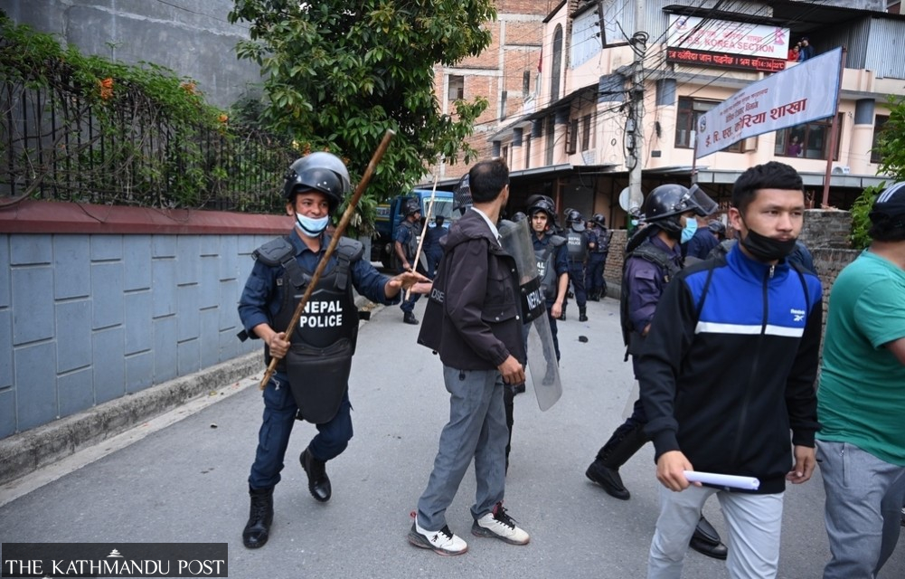 Police baton-charge protesters in Nepal’s Gwarko; photojournalists mistreated
