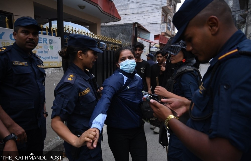 Police baton-charge protesters in Nepal’s Gwarko; photojournalists mistreated