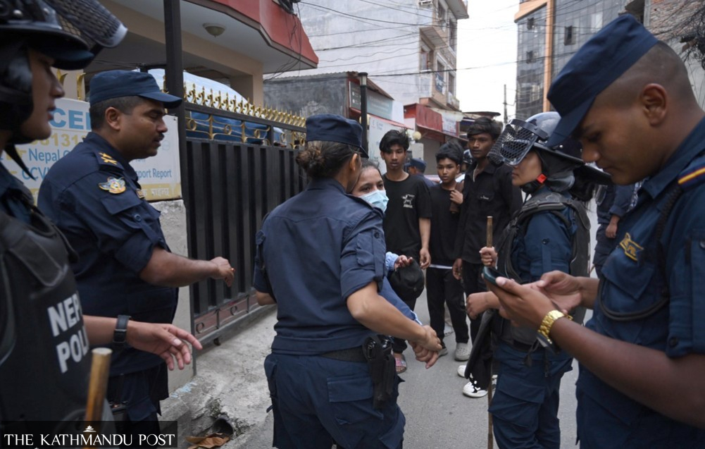Police baton-charge protesters in Nepal’s Gwarko; photojournalists mistreated
