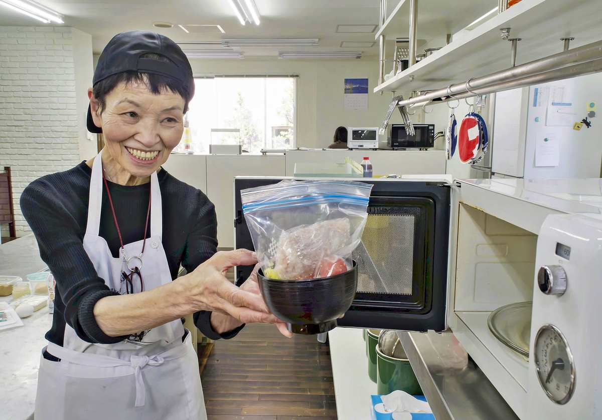 Easy meals ensure Japan’s seniors living alone can eat healthy