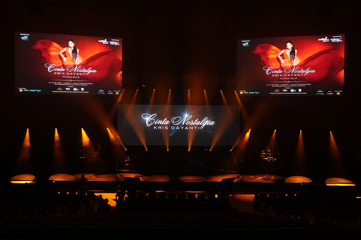 'Thank You, Malaysia' Indonesian legendary singer Kris Dayanti overwhelmed with local fans at her concert