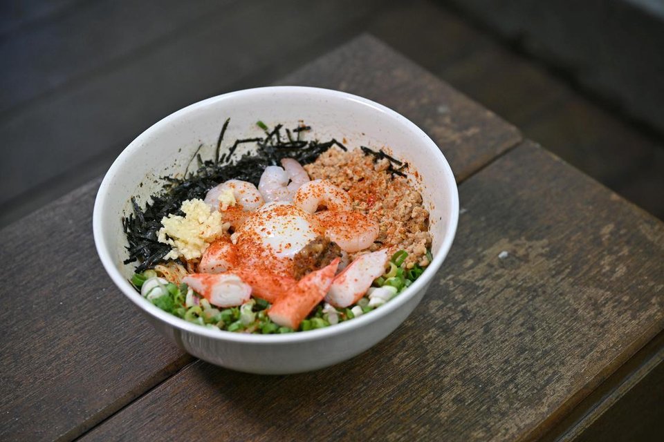 Japanese food in Singapore under $20: 5 hawker stalls serving restaurant-quality sashimi and donburi