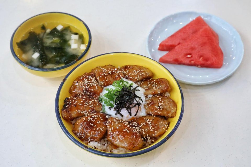 Japanese food in Singapore under $20: 5 hawker stalls serving restaurant-quality sashimi and donburi