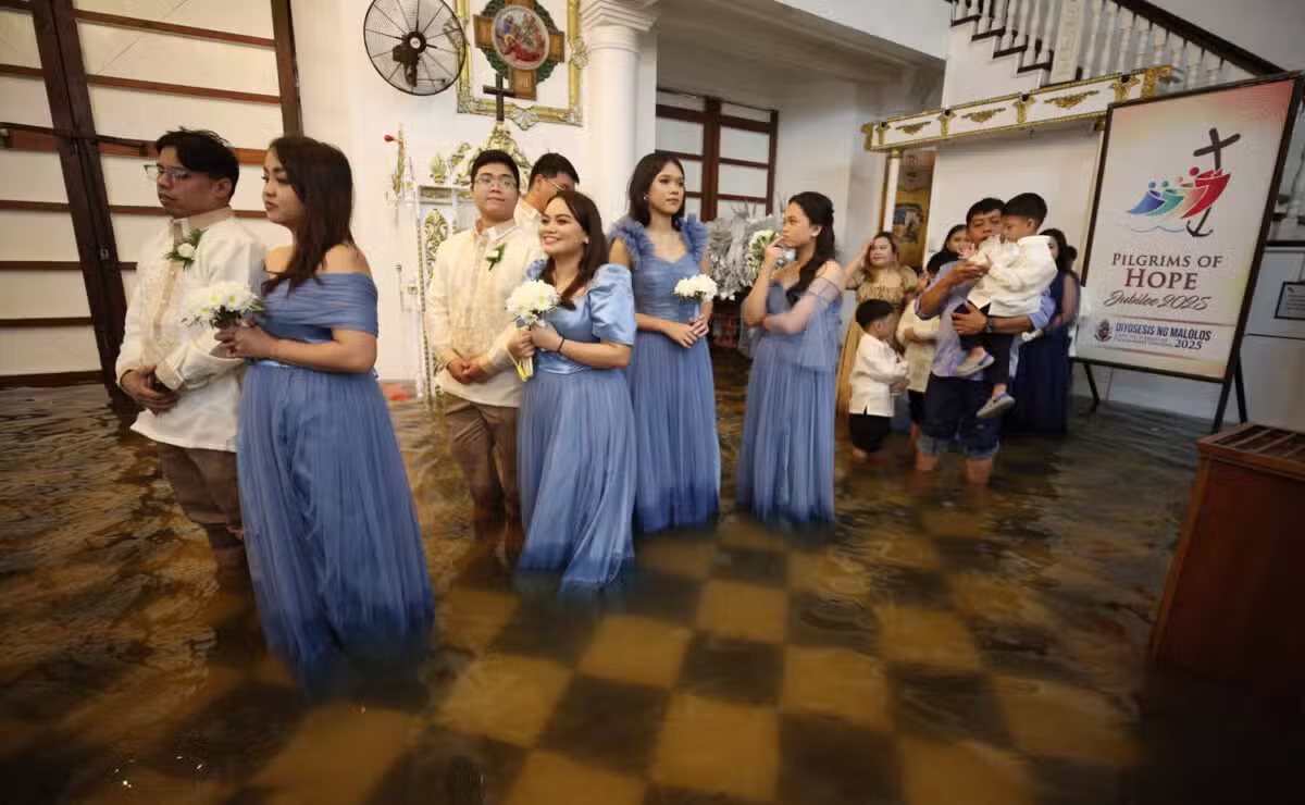 Love in the Time of Monsoon: A flooded Philippine church wedding