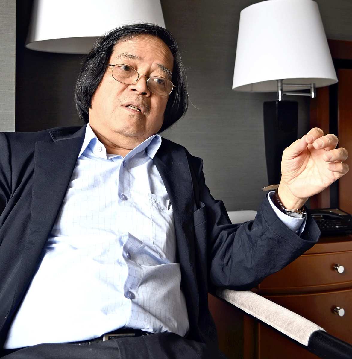 Vietnam should change industrial structure, focus on domestic industries: professor