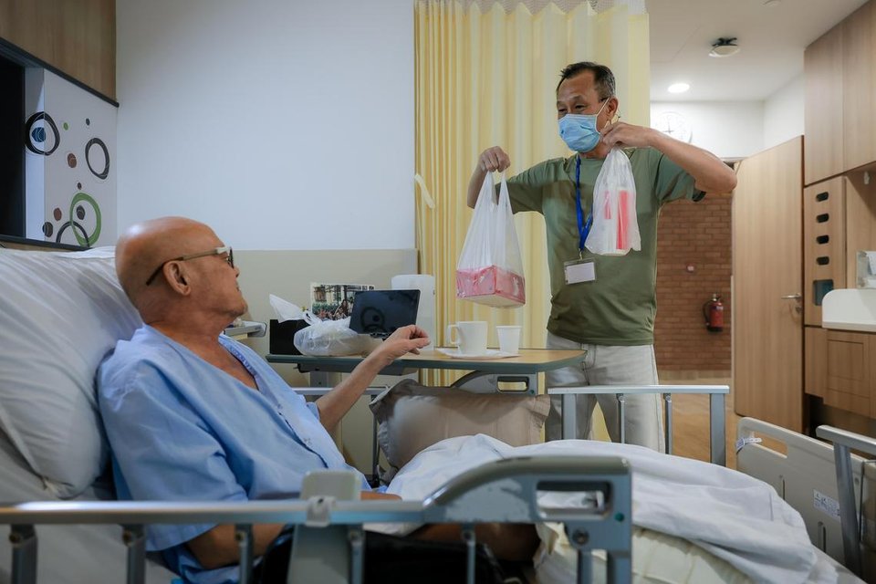 ‘Last’ meals: How durian, chilli crab, and KFC bring comfort to the dying in Singapore