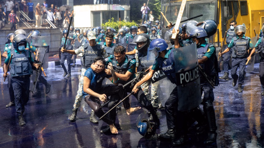 Debunking AI claim: Bangladeshi police restrains protesting student, claims photo is AI generated