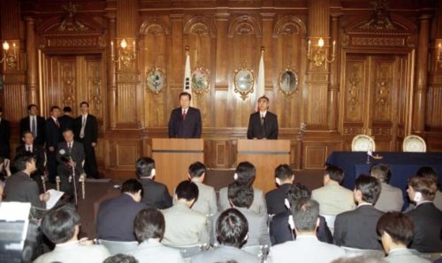 Nowhere to turn but toward future: Seoul and Tokyo 80 years after liberation