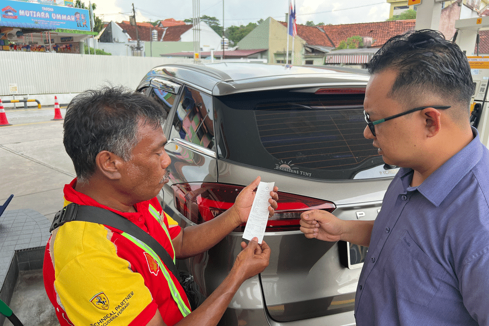 Malaysia to let citizens with Singapore driving licences tap new RON95 fuel subsidy