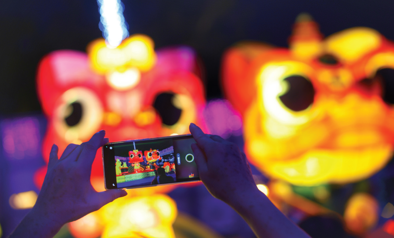 Hong Kong transforms into a vibrant spectacle for the Mid-Autumn Festival
