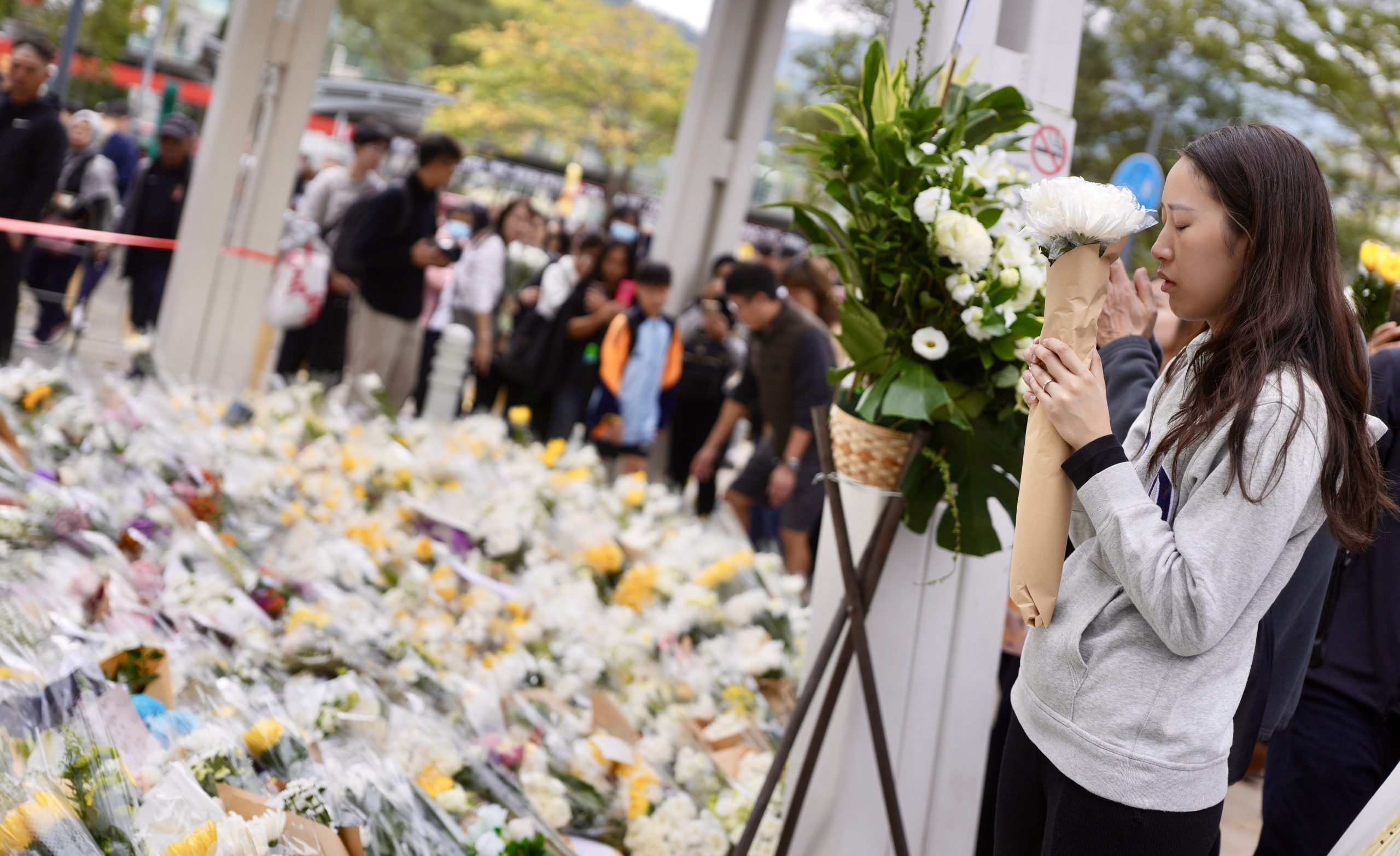 Hong Kong blaze: Death toll climbs to 146, three blocks still to be searched