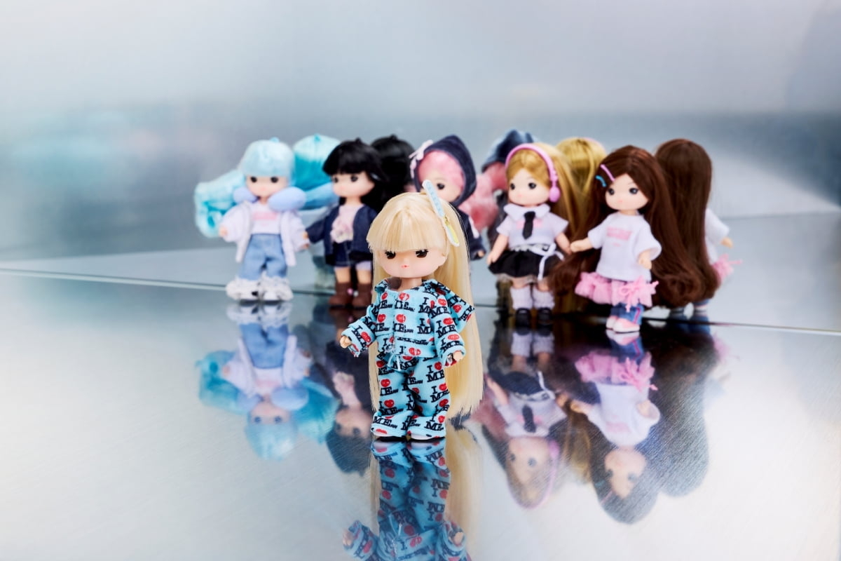 From photocards and albums to MP3 players, home decor: the evolution of K-pop merch