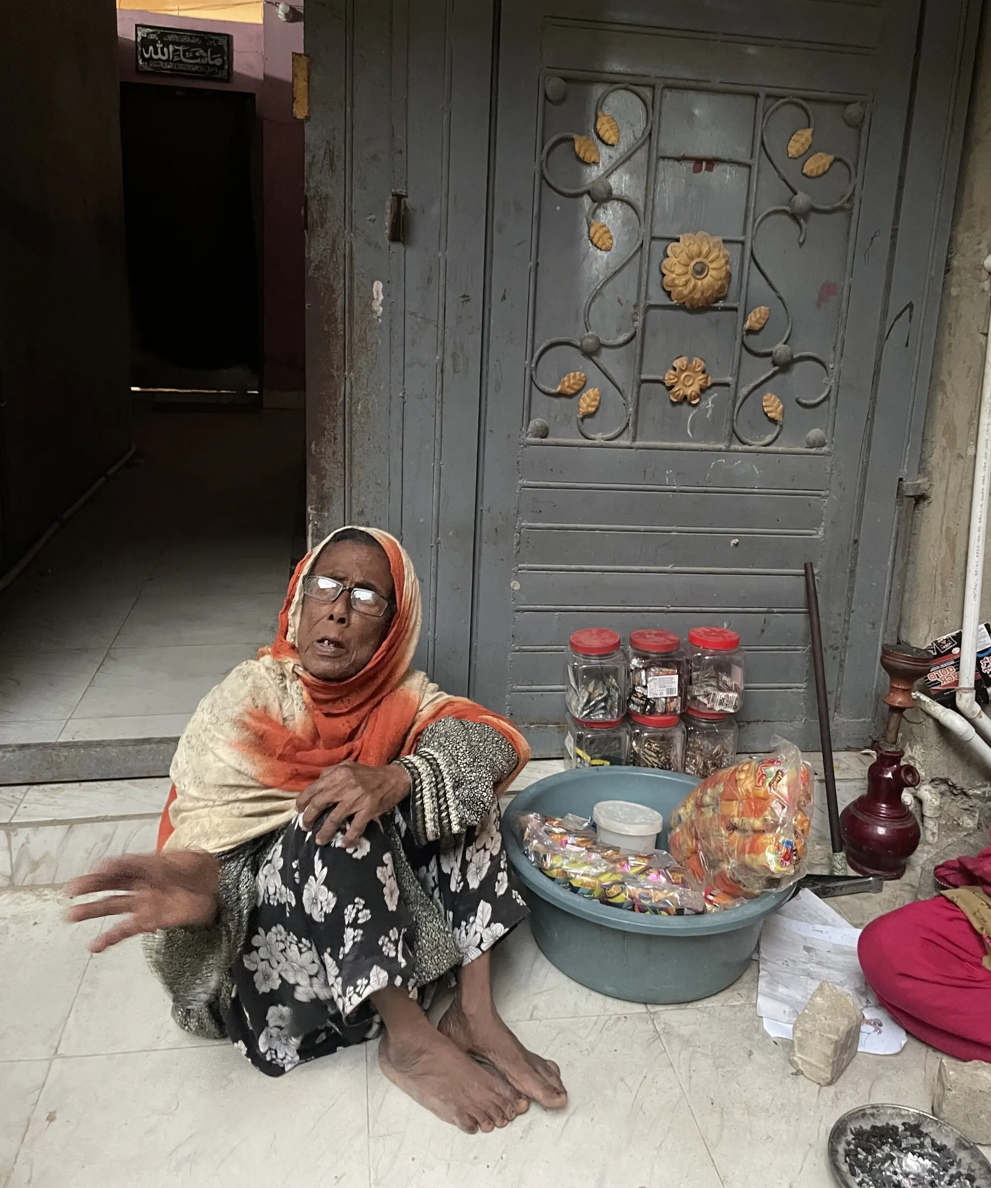The heart of Pakistan’s Lyari lives on through the quiet strength of ‘ammas’ sitting on doorsteps