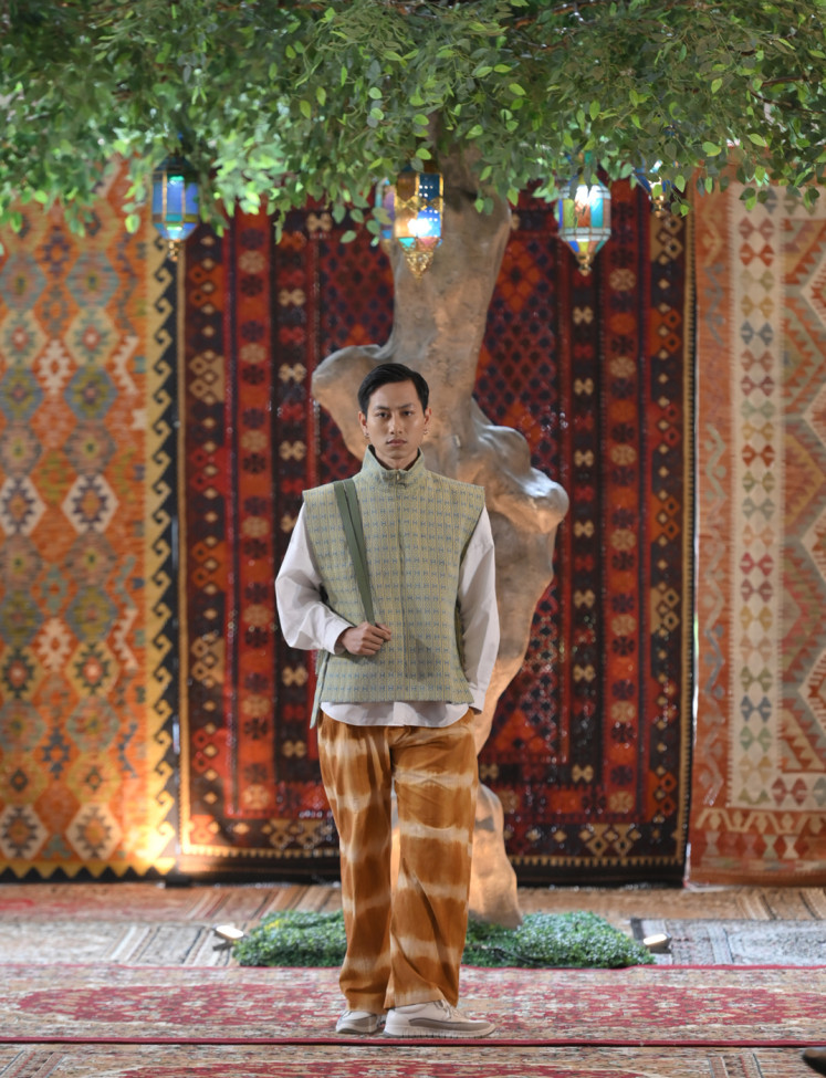 Indonesia’s Lebaran 2026 style: Earth tones, ‘beskap’ and layered looks