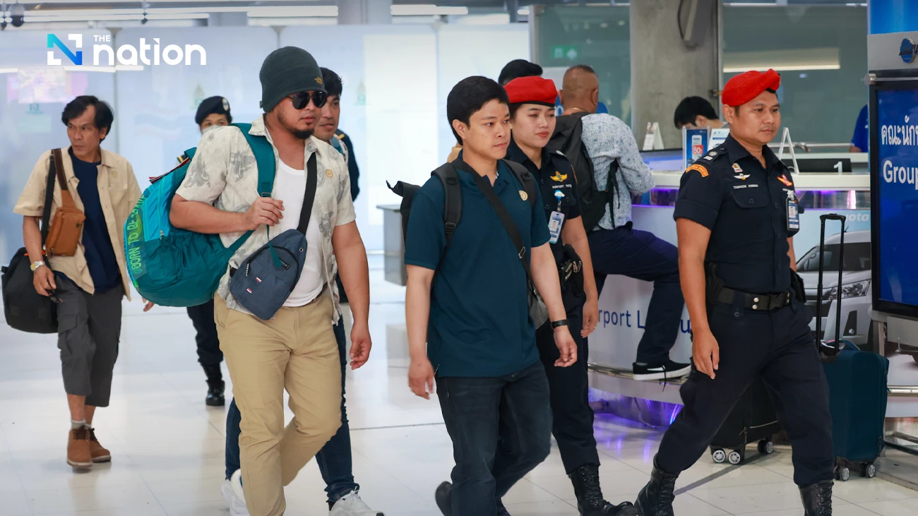 Australia Warns Players: Avoid Peshawar Amid Pakistan-Afghanistan Tensions for PSL | Quick Digest