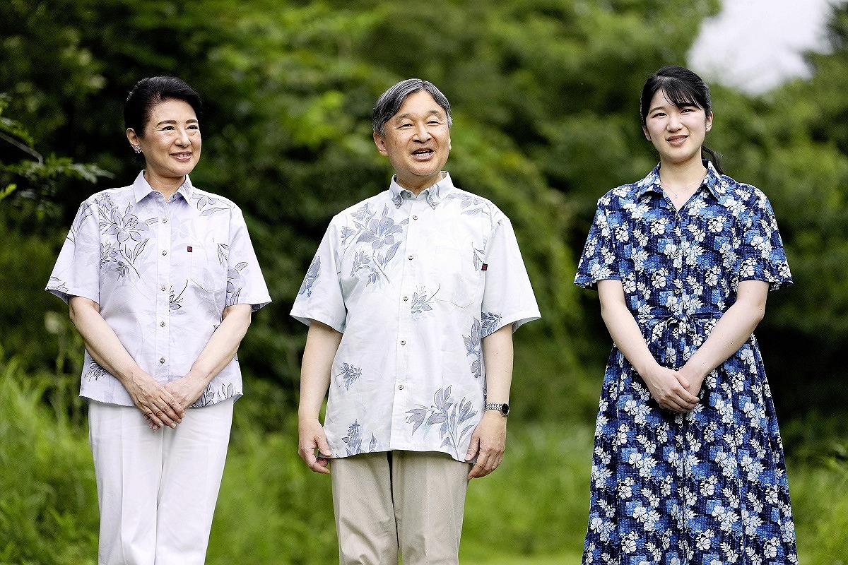 Fashion of Japan’s Imperial family reflects sentiments, spurs trends