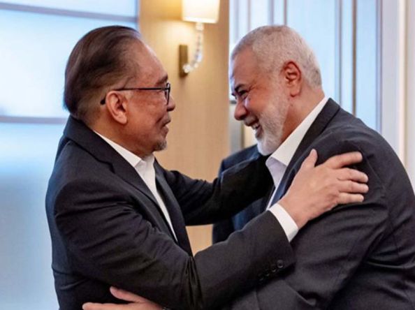 Meta restores Facebook posts by Malaysian media on PM Anwar’s meeting with Hamas