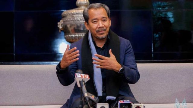 10_12_2023_chrc_president_keo_remy_addresses_the_media_at_phnom_penh_international_airport_en_route_to_geneva_on_december_9_chrc_jpg.jpeg