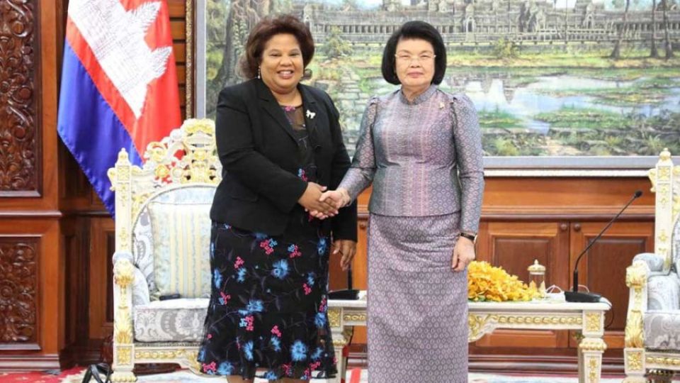 11_1_2024_national_assembly_president_khuon_sudary_right_shakes_hands_with_outgoing_cuban_ambassador_to_cambodia_liurka_rodriguez_barrios_on_january_10_na.jpg
