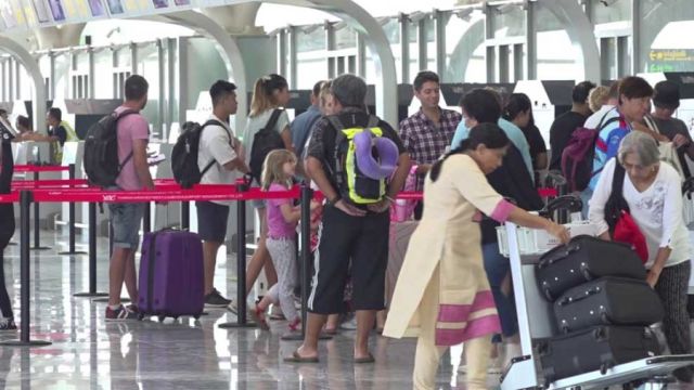 14_2_2024_tourists_arrive_at_siem_reap_angkor_international_airport_sai_on_january_5_information_department.jpg