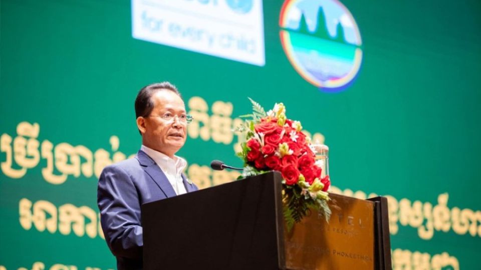 15_1_2025_environment_minister_eang_sophalleth_addresses_the_january_14_launch_of_the_first_children_s_climate_risk_index_ccri_for_cambodia_unicef.jpg