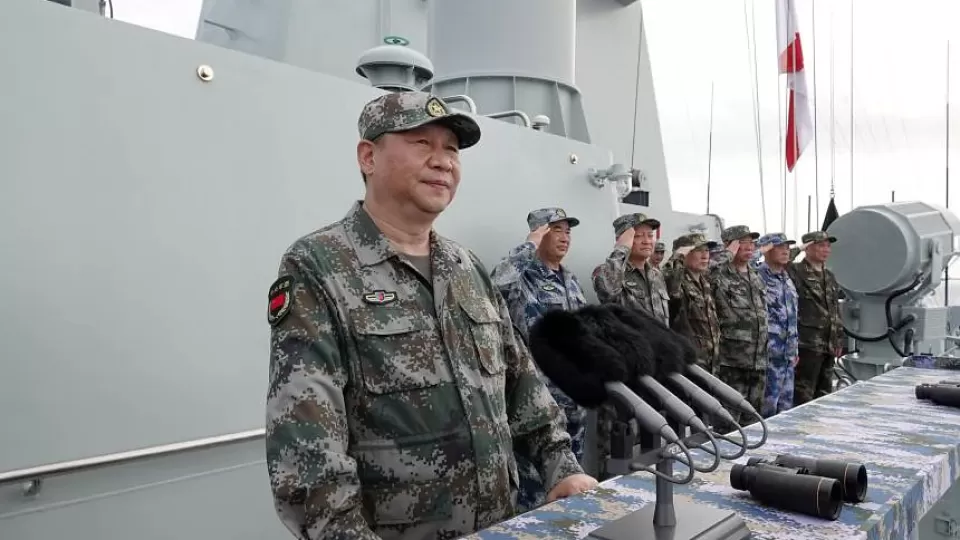 2018-04-13T041026Z1994100571RC1FA687B100RTRMADP3CHINA-MILITARY-XI_0.webp