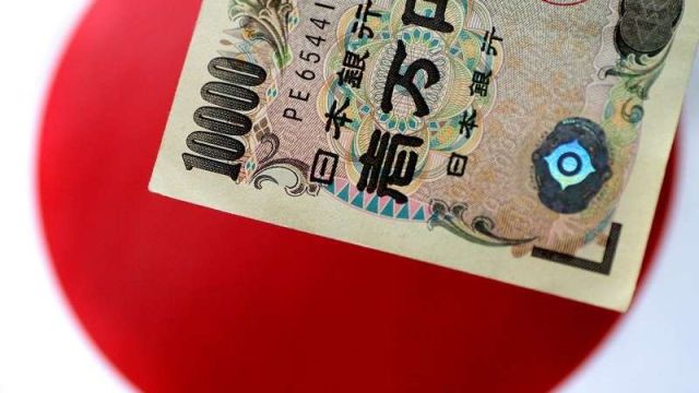 2021-06-02T000000Z_1752736597_RC2FSN9XFXRB_RTRMADP_3_JAPAN-ECONOMY-BOJ.jpeg