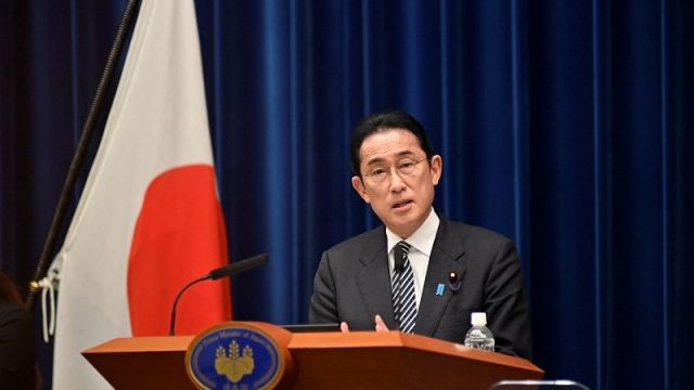 2022-04-26T094439Z_1069100801_RC2XUT9RZNZM_RTRMADP_3_JAPAN-POLITICS.jpg