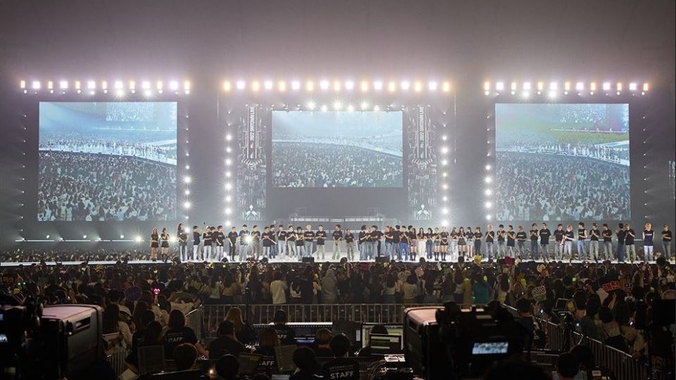 150,000 flock to 'SMTown Live' in Tokyo Asia News NetworkAsia News