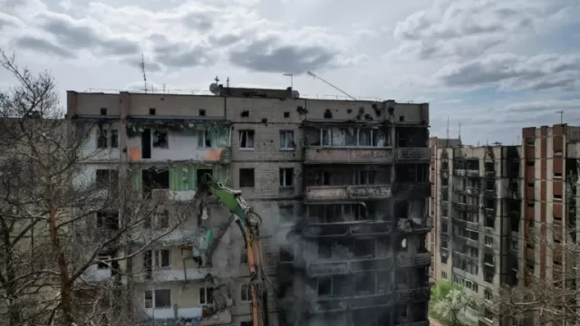 2023-04-19T185134Z_1_LYNXMPEJ3I0SS_RTROPTP_4_UKRAINE-CRISIS-IRPIN-DEMOLITION-768x512-1.webp