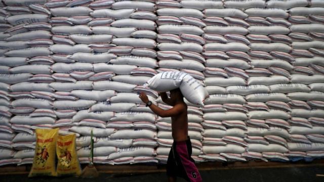 2023-09-01T065852Z_3_LYNXMPEJ80197_RTROPTP_4_PHILIPPINES-RICE-IMPORTS-768x513-1.jpg
