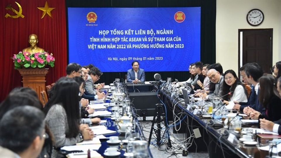 Meeting Reviews Vietnam’s Participation In Asean In 2022 - Asia News 