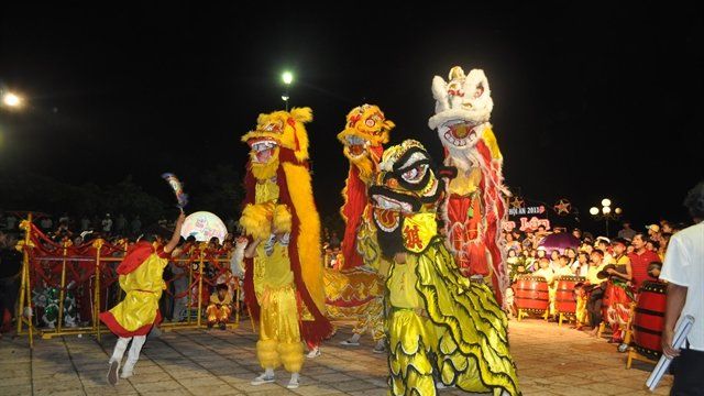 267547_ramtrungthu2.jpg