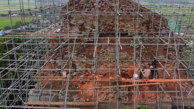 28_1_2024_phnom_da_temple_in_takeo_province_s_angkor_borei_district_under_restoration_last_may_it_will_be_nominated_for_unesco_s_world_heritage_list_takeo_culture_department.jpg