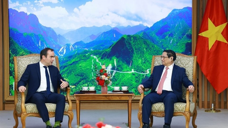 347667_pham-chinh.jpg