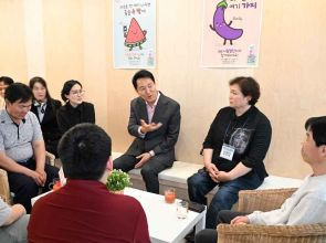 Loneliness hits 62% of solo households in Seoul, city steps up care programs