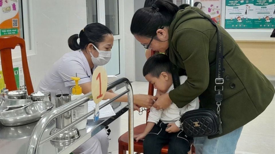 411808_vna_potal_da_nang_day_nhanh_tiem_vaccine_phong_soi__7920840.jpg