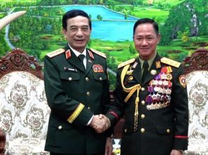 Vietnam, Laos agree to implement defence cooperation plan for 2026