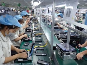 Vietnam’s electronics exports surpass $107 billion in 2025