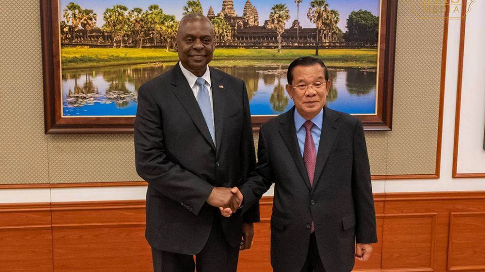4_6_2024_us_secretary_of_defense_lloyd_austin_met_with_senate_president_hun_sen_r_on_june_4_at_the_senate_headquarters_in_phnom_penh_hun_sen_via_social_media.jpg