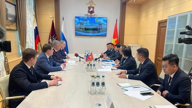 507852_5498360334252257_vna_potal_xung_luc_moi_trong_quan_he_hop_tac_giua_cong_an_tp_ha_noi_va_tong_cuc_noi_vu_tp_moskva_8805227.jpg