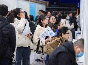China’s job market grows in 1st quarter