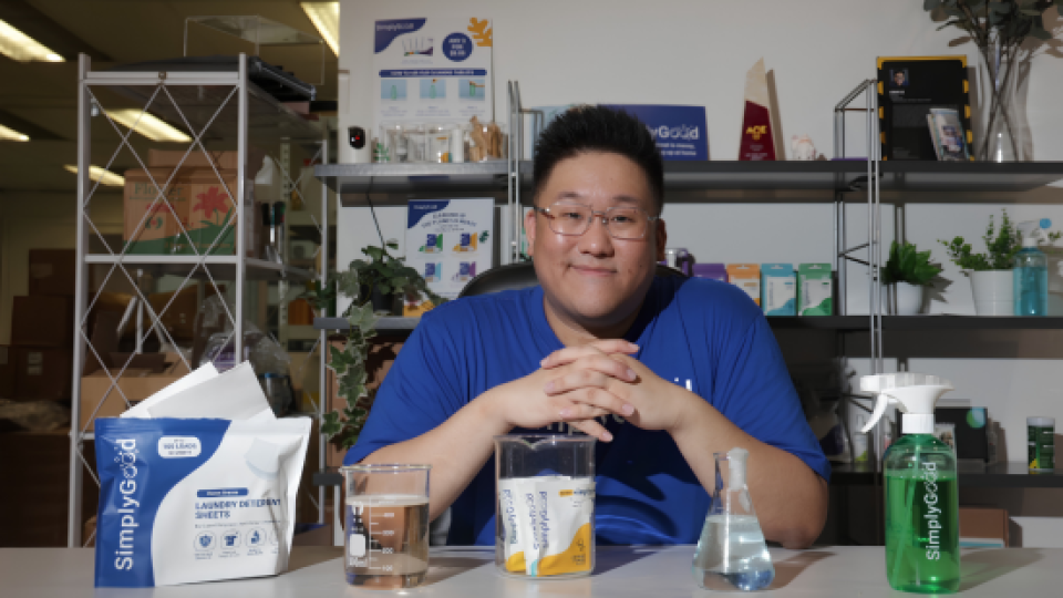 766768-SimplyGood-Founder-Jeremy.png