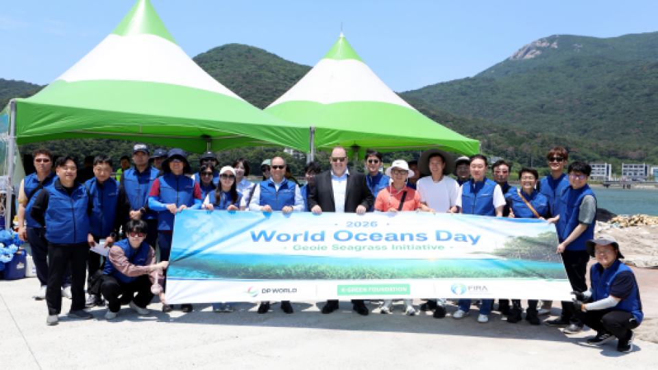 774636-DP-WORLD-Seagrass-restora.png