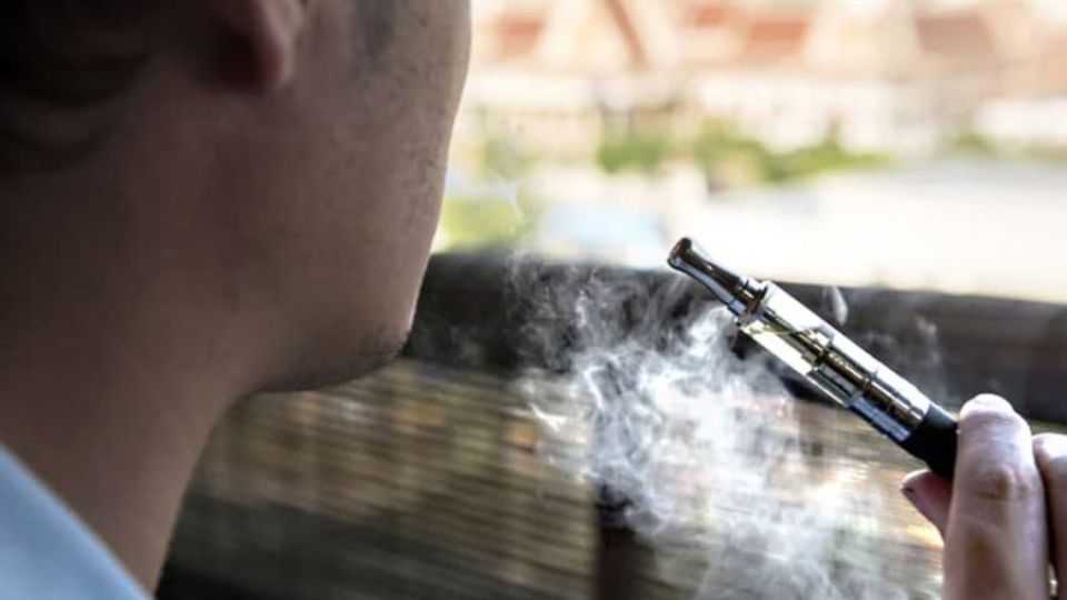 7_11_2024_e_cigarette.jpg