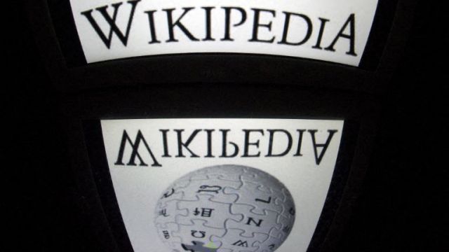 AFP__20121205__Par7407694__v1002__MidRes__FranceLogoWikipedia.jpg
