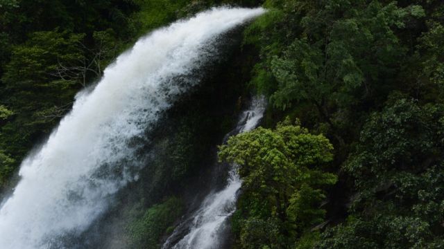 AFP__20130707__Hkg8771202__v1001__MidRes__BhutanEnvironmentEconomyHydropower.jpg