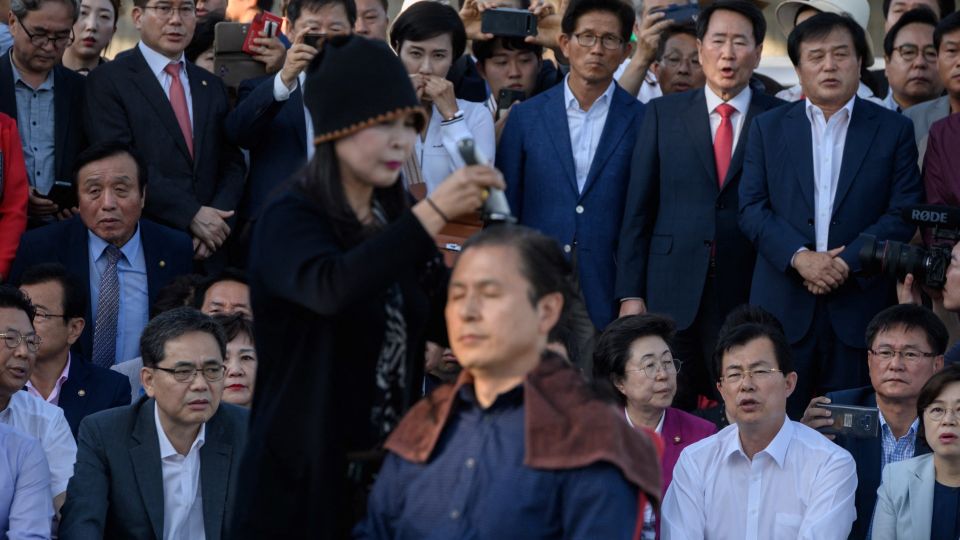 AFP__20190916__1KB73Z__v1__MidRes__SkoreaPolitics.jpg