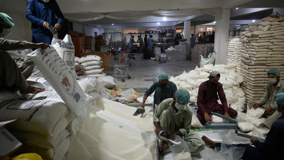 AFP__20210411__97R6J9__v1__MidRes__PakistanReligionIslamRamadan.jpg